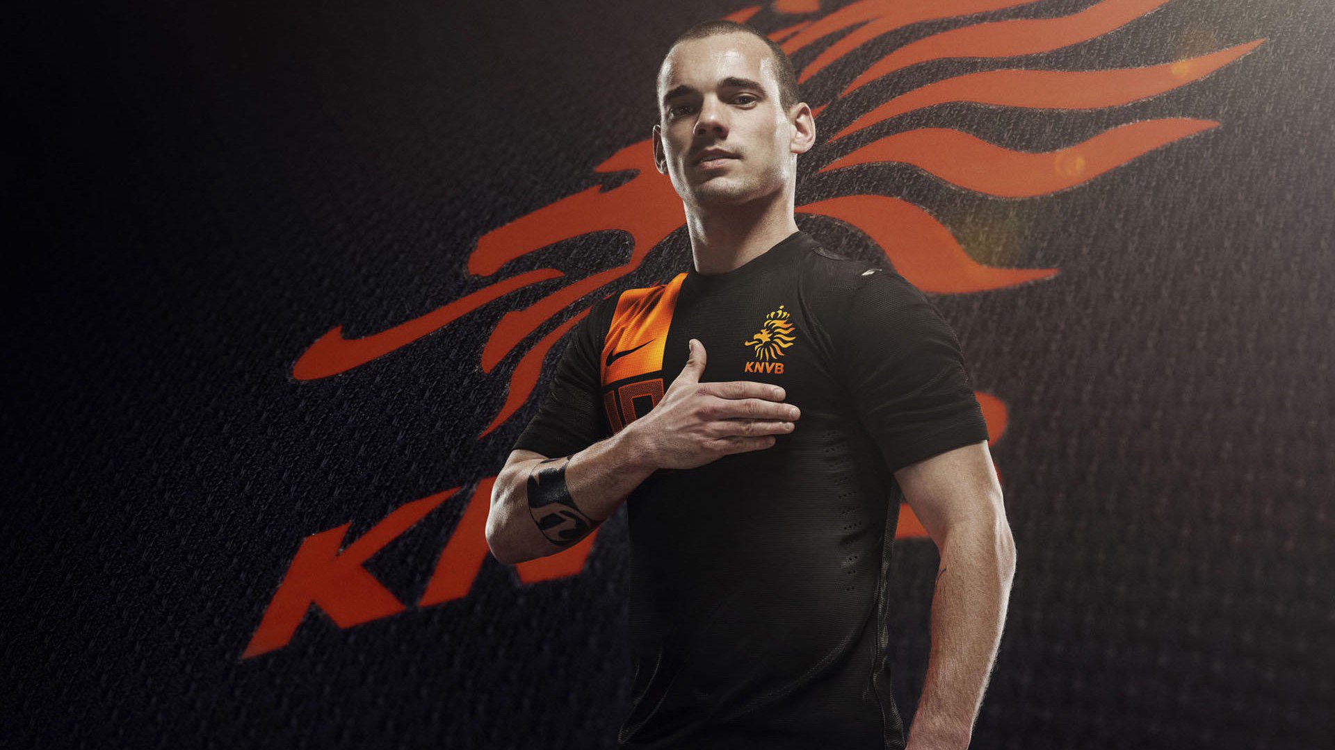 开云官网入口-“泥浆飞扬：雨后泥地的疯狂追逐”，泥浆视频